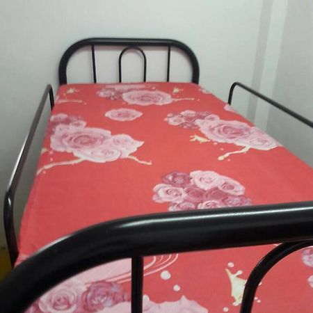 Joe Homestay Seri Kembangan Buitenkant foto